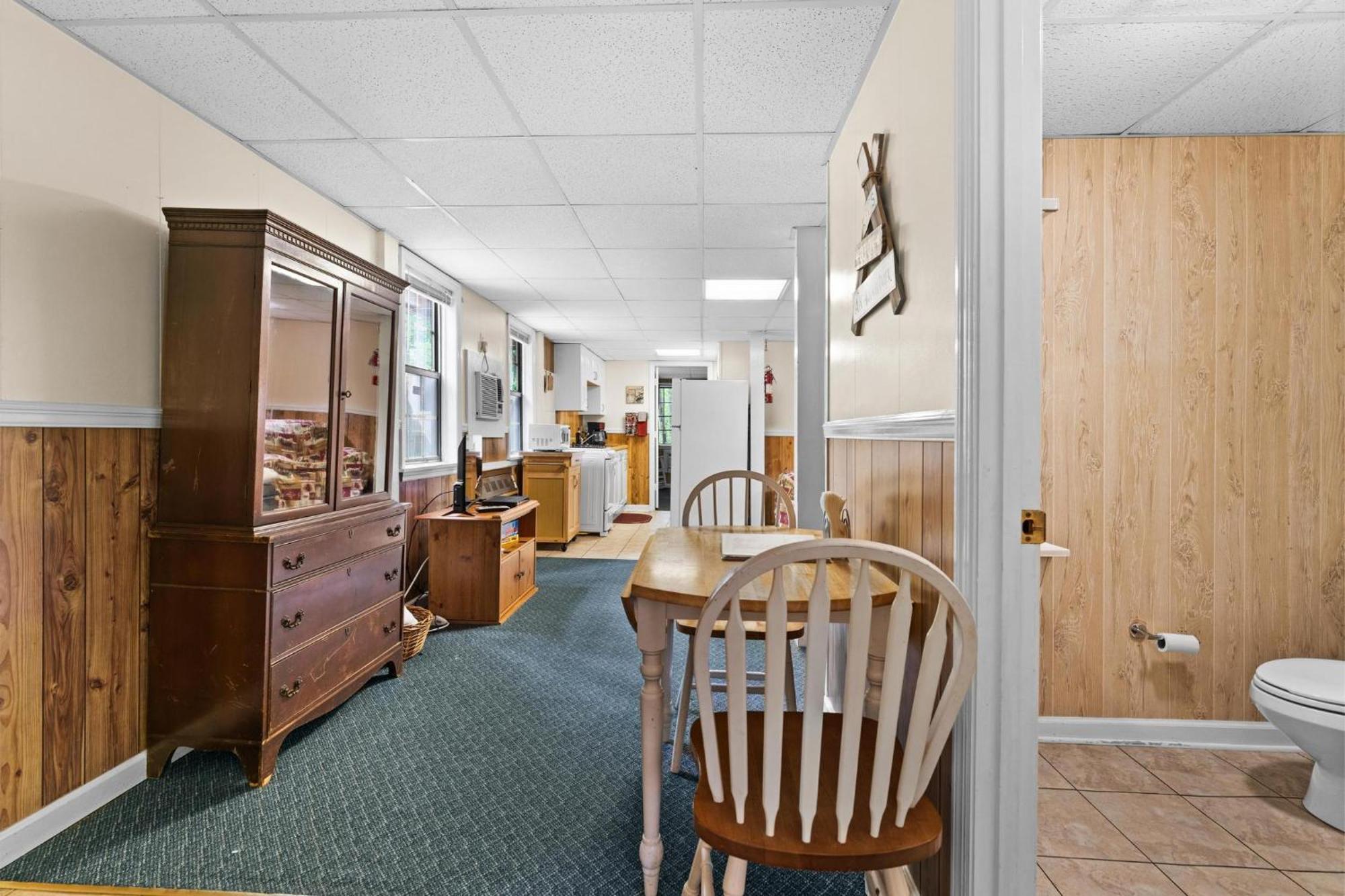 Cascades Inn Tiger Экстерьер фото