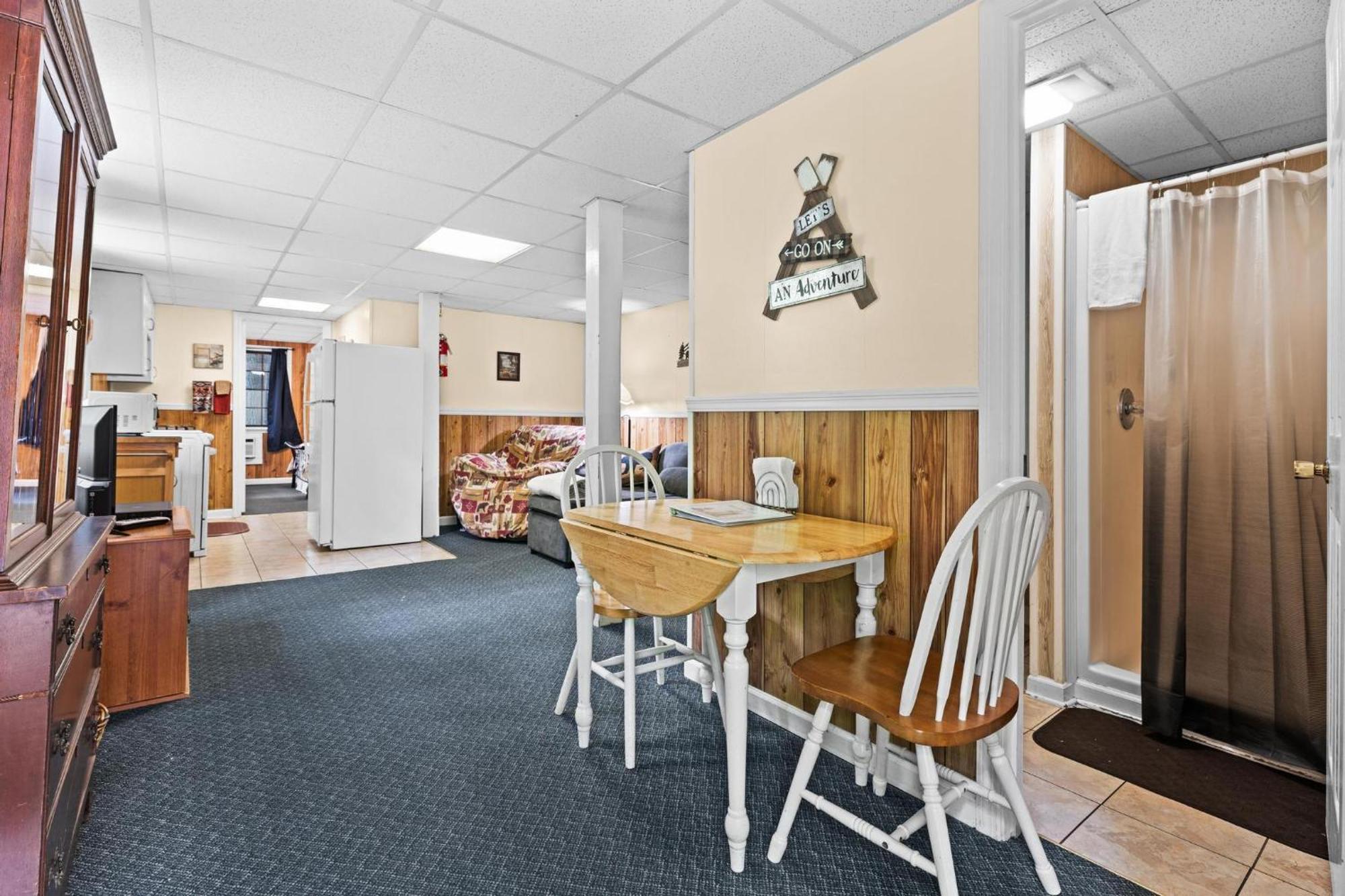 Cascades Inn Tiger Экстерьер фото