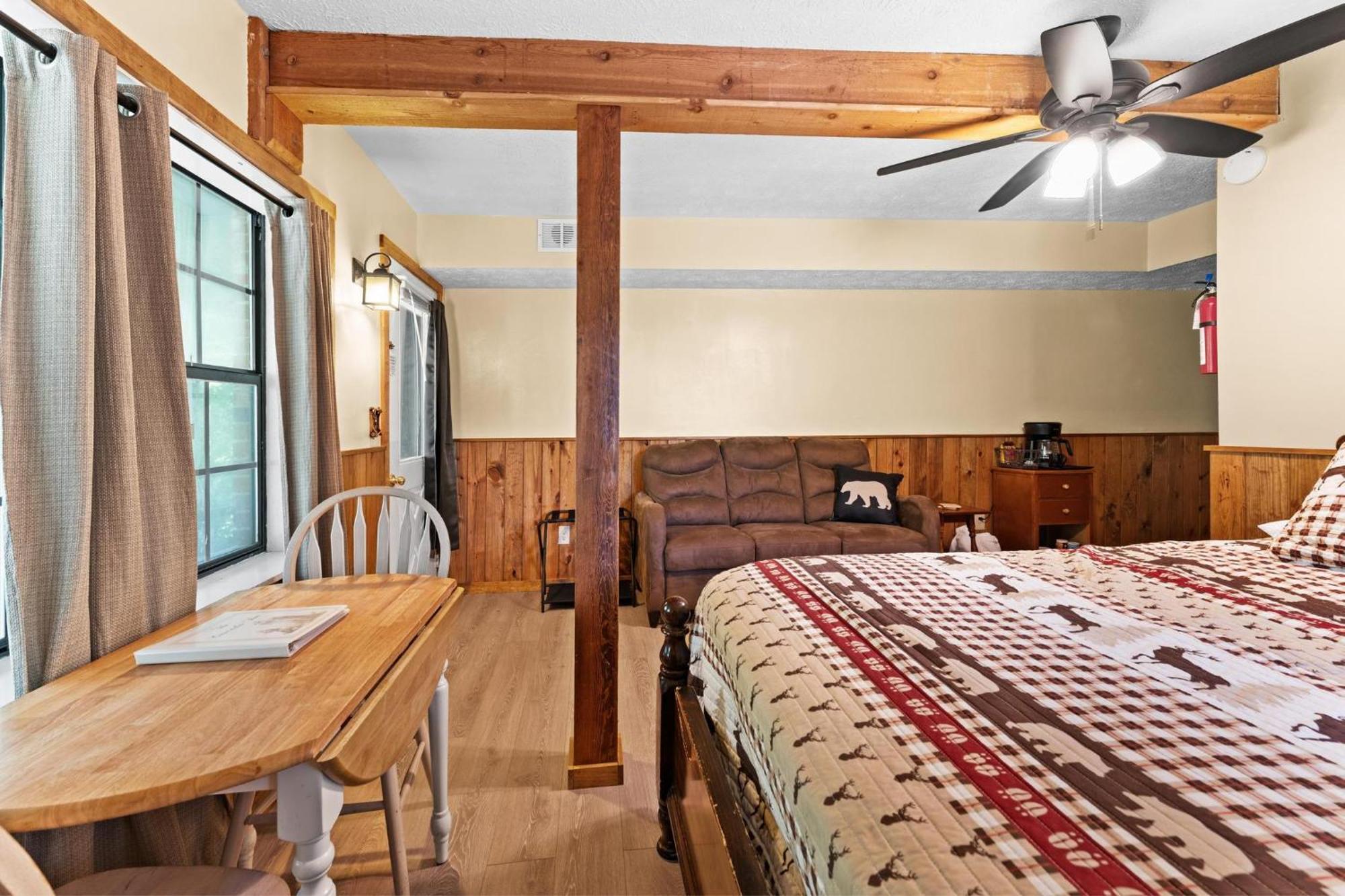 Cascades Inn Tiger Экстерьер фото